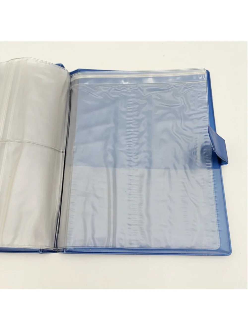 Nintendo Game Boy Cartridge Storage Case Binder 12 Games - Blue 2001 Vintage